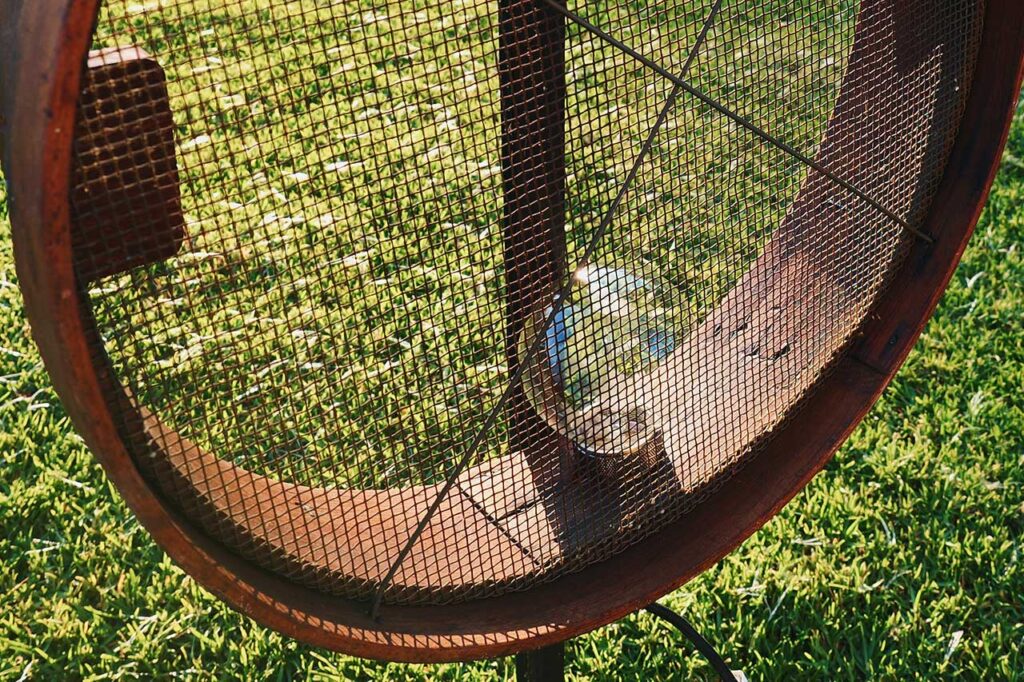 Grain Sieve Light